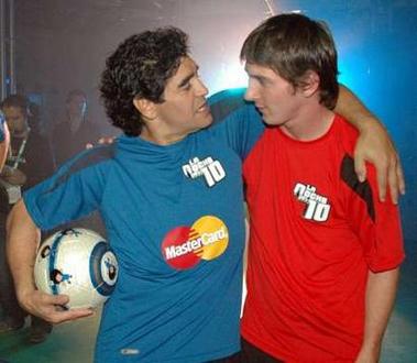 messi et  maradona